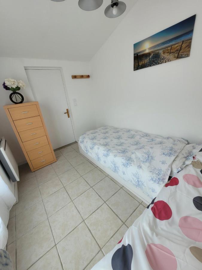 Beau Chalet 6 Personnes Avec Jacuzzi Tilly-sur-Seulles 외부 사진